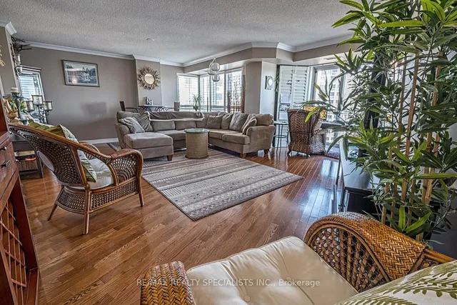 Additional image 2 of 2111 Lake Shore Blvd Unit 1518