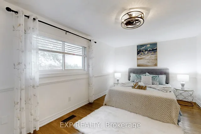 Additional image 24 of 5 Lockton Cres