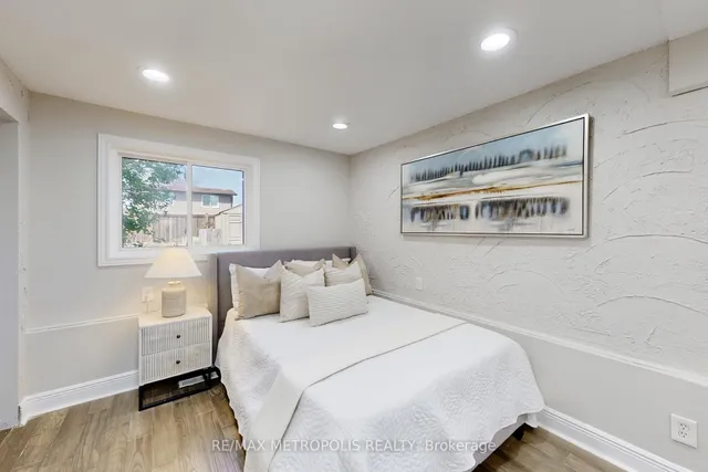 Additional image 24 of 21 Marston St