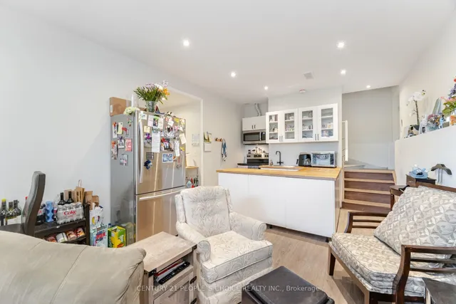 Additional image 41 of 1419 Chretien St