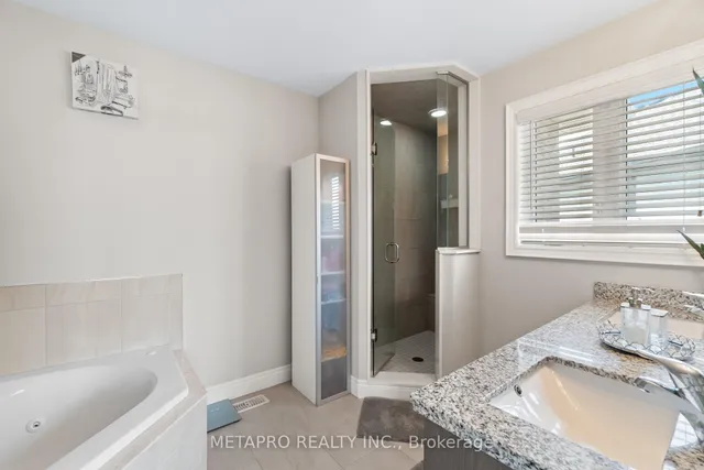 Additional image 26 of 43 Riesling Crt