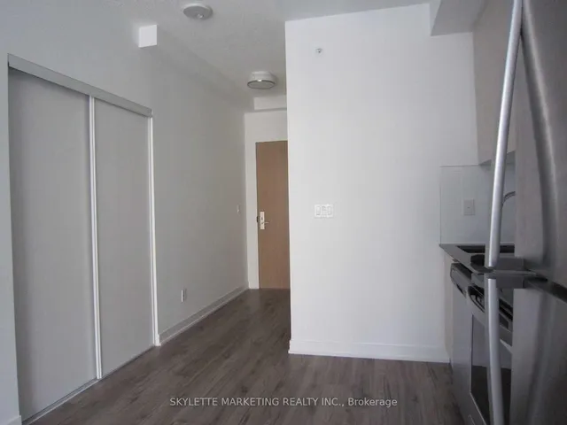 Additional image 9 of 621 Sheppard Ave Unit 617