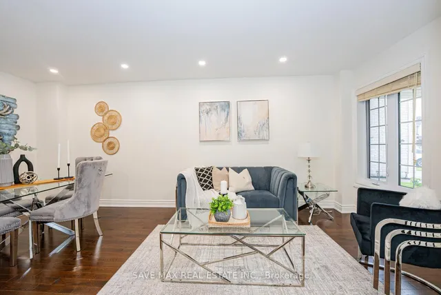 Additional image 12 of 945 AppleCroft Circ