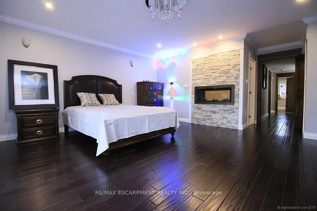 Additional image 16 of 71 Paisley Ave