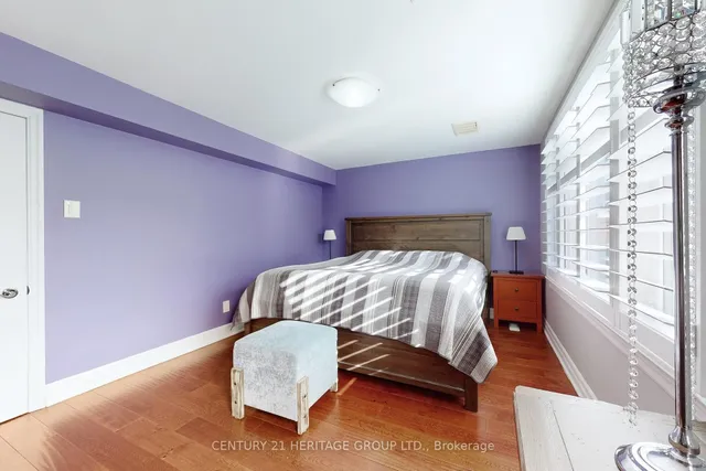 Additional image 26 of 16 Marblehead Rd