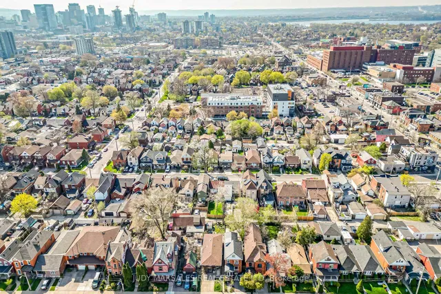 Additional image 43 of 83 Oak Ave