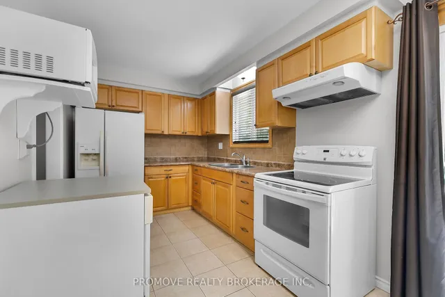 Additional image 14 of 2005 Canning Crt