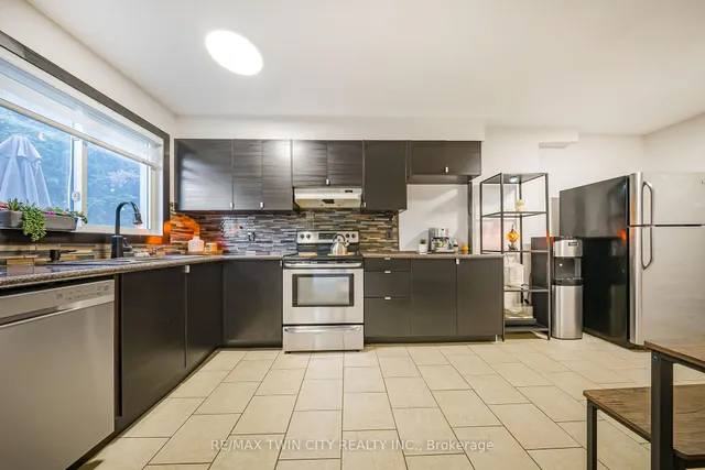 Additional image 5 of 391 Pioneer Dr Unit 3