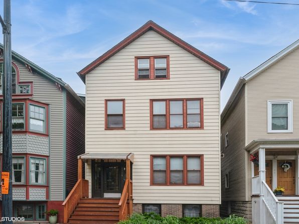 1328 W Nelson St, Chicago, IL 60657