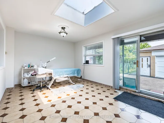 Additional image 19 of 43 Fernando Rd