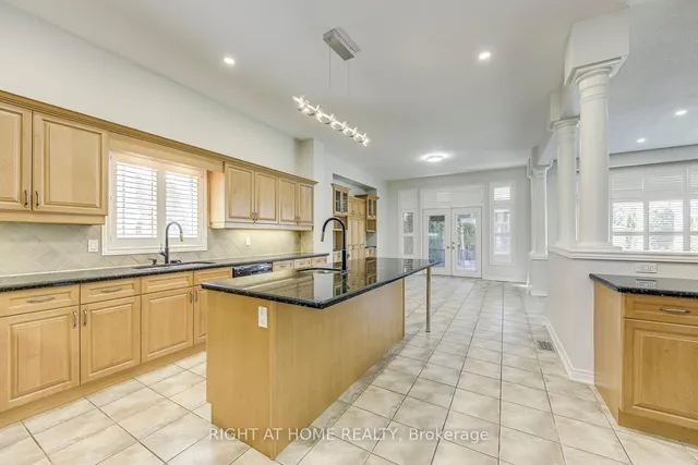 Additional image 5 of 8 Hackamore Crt