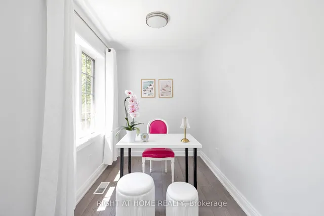 Additional image 35 of 2591 Castle Hill Cres