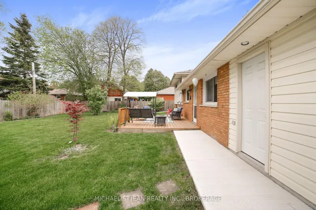 Additional image 32 of 175 Council Cres