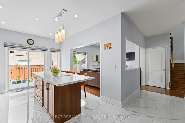 Additional image 10 of 62 Knightswood Cres