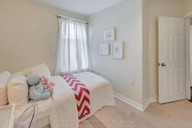 Additional image 18 of 172 Hope St