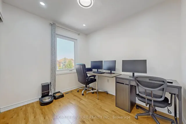 Additional image 14 of 83 Dandelion Rd