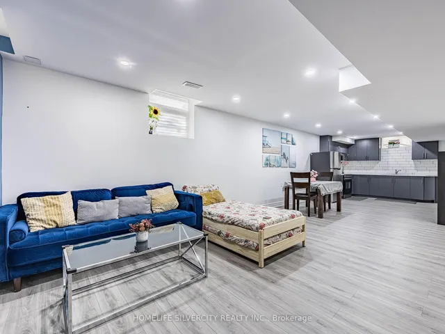 Additional image 42 of 16 Cloncurry St