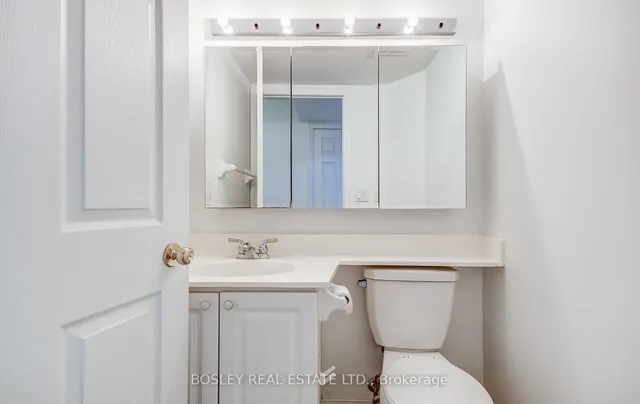 Additional image 19 of 909 Bay St Unit 2006