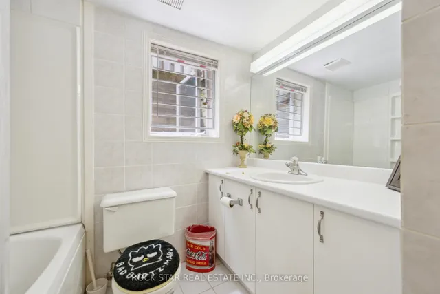 Additional image 36 of 22 Fairmeadow Ave