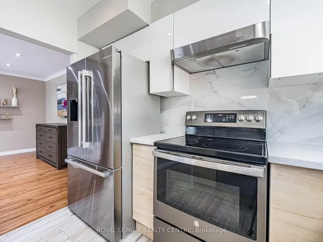 Additional image 10 of 3184 Sunnyhill Dr