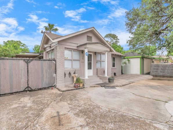 8209 Howard Dr, Houston, TX 77017