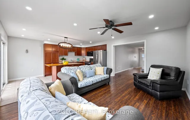 Additional image 18 of 705 Rayner Crt