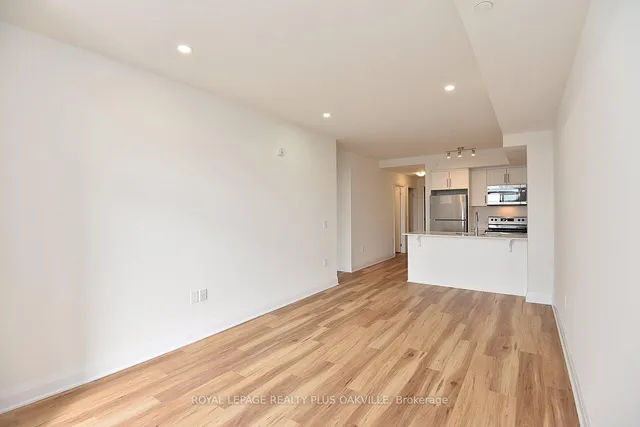 Additional image 5 of 1936 Rymal Rd Unit 422