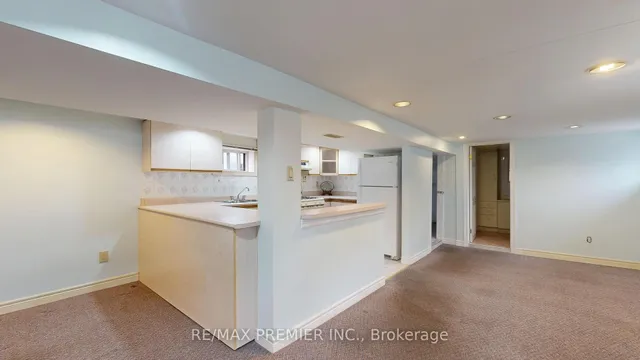 Additional image 36 of 114 Branstone Rd