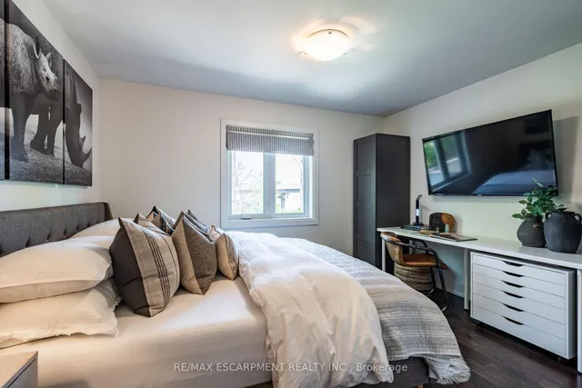 Additional image 30 of 962 Beach Blvd