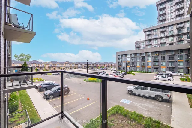 Additional image 35 of 460 Dundas St Unit 231