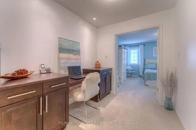 Additional image 21 of 513 Beaumont Cres