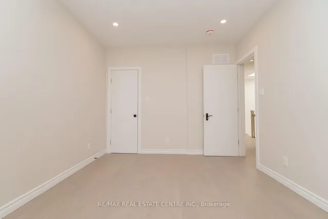 Additional image 29 of 5 Autumn Blvd