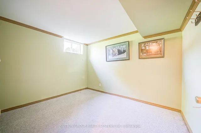 Additional image 37 of 2979 Sycamore St