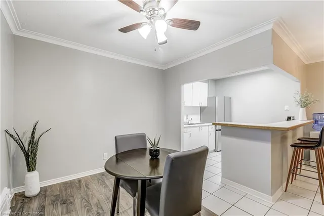 Additional image 12 of 2052 Courtland Dr Unit 104