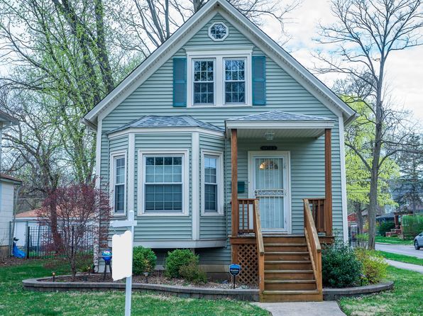 10744 S Wood St, Chicago, IL 60643