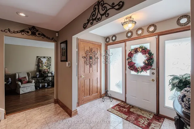 Additional image 6 of 136 Country Club Dr