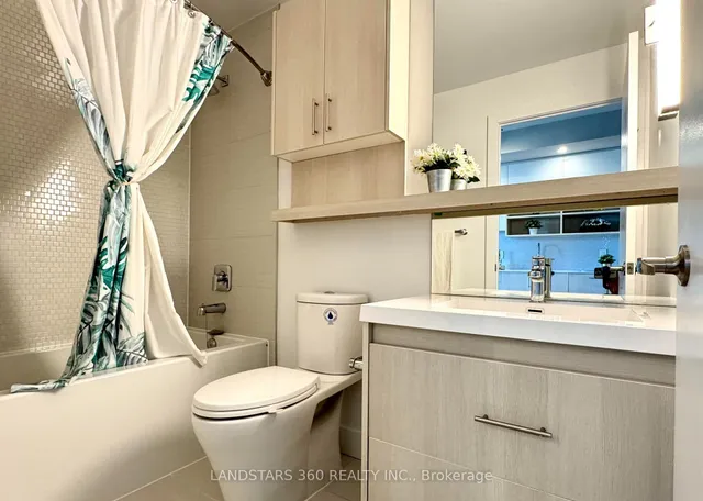 Additional image 19 of 150 Fairview Mall Dr Unit 1005