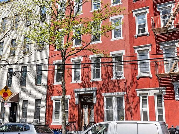 139 N 8th St #TOWNHOUSE 1, Brooklyn, NY 11249