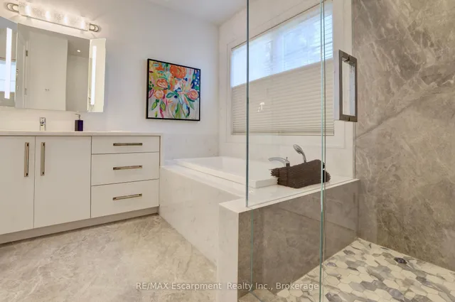 Additional image 24 of 2134 New St Unit 4