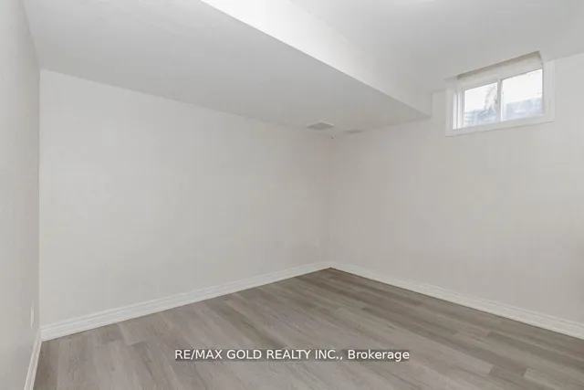 Additional image 44 of 66 Crumlin Cres