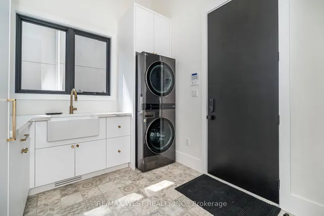 Additional image 20 of 29 Bromley Cres