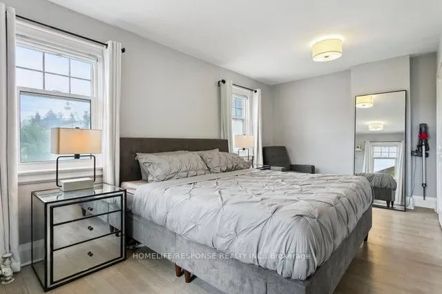 Additional image 27 of 62 LAWRENCE Ave