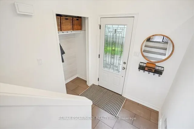 Additional image 6 of 2256 Sheffield Dr