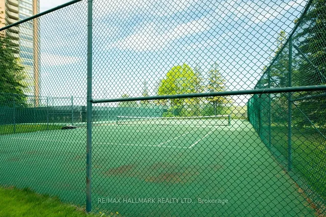 Additional image 23 of 55 Skymark Dr Unit 1707