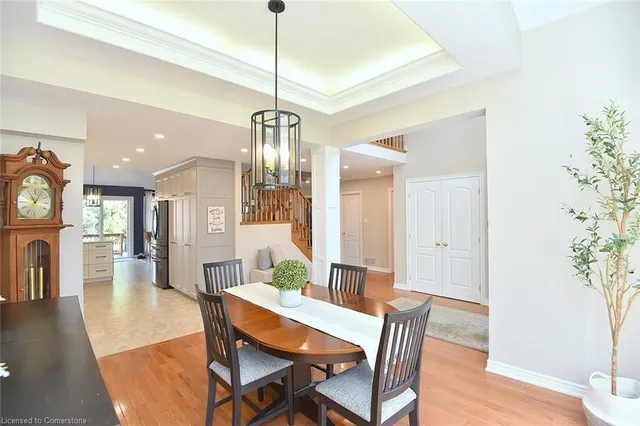 Additional image 11 of 31 Blasdell Crt