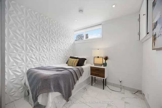 Additional image 26 of 112 Kingslake Rd