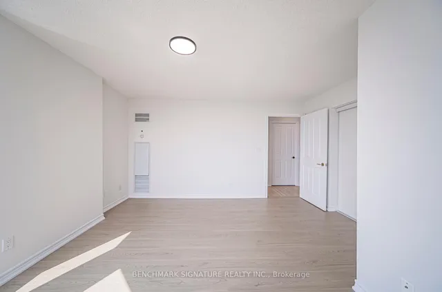 Additional image 23 of 68 Corporate Dr Unit 2733