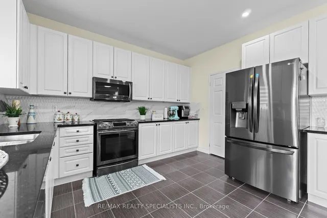 Additional image 15 of 15 Brownbush Way