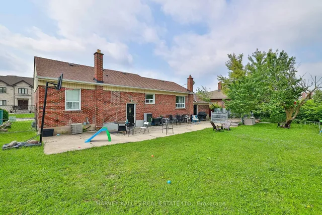 Additional image 11 of 72 Cork Ave