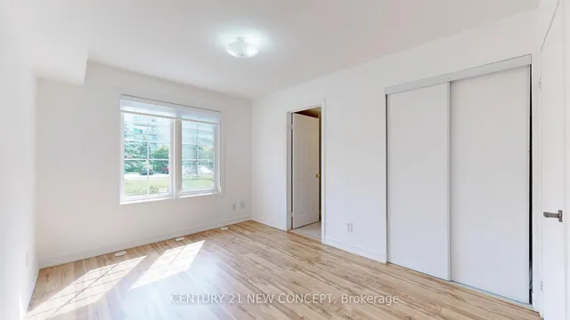 Additional image 27 of 45 Cedarcroft Blvd Unit 2